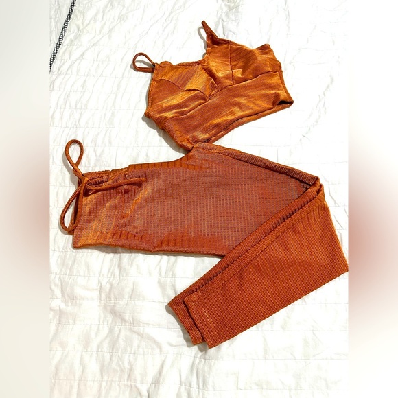 Women's Coper Set - Picture 3 of 3